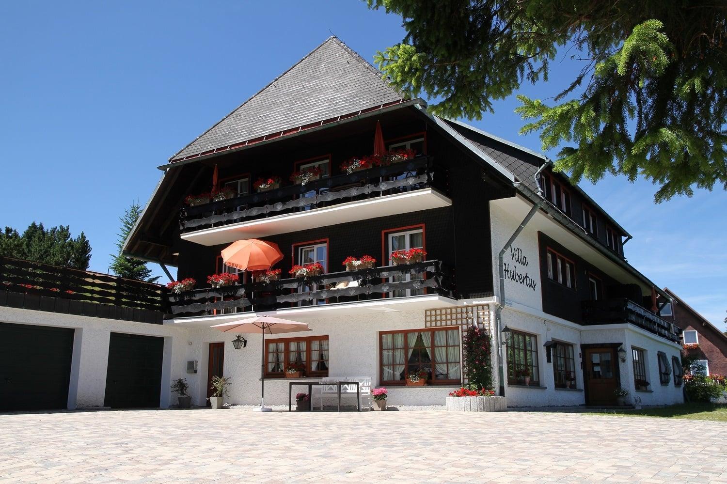 Villa Hubertus - Ferienwohnungen Am Feldberg Εξωτερικό φωτογραφία